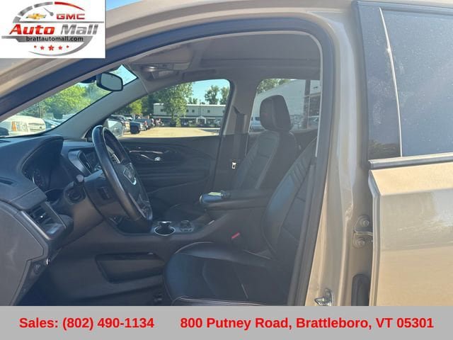 Used 2023 GMC Terrain AT4 AWD/4WD image 11