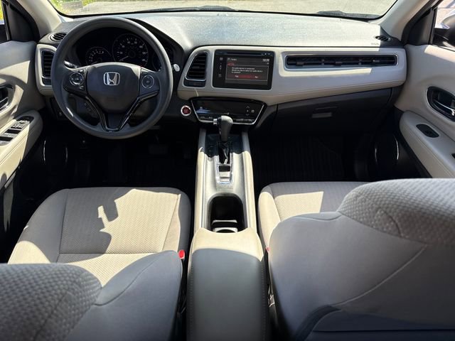 Used 2018 Honda HR-V EX image 18