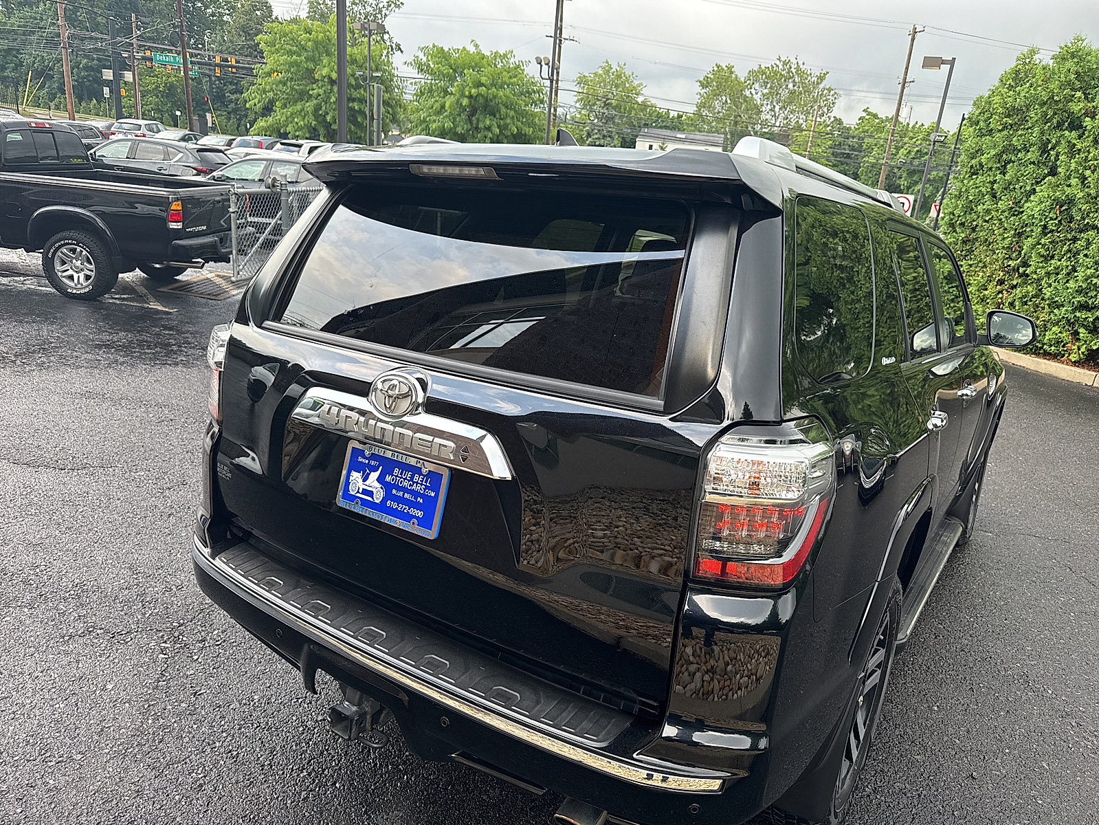 Used 2018 Toyota 4Runner Limited AWD/4WD image 4