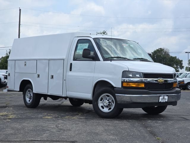 New 2026 Chevrolet Express 3500 w/ Power Convenience Package RWD image 2