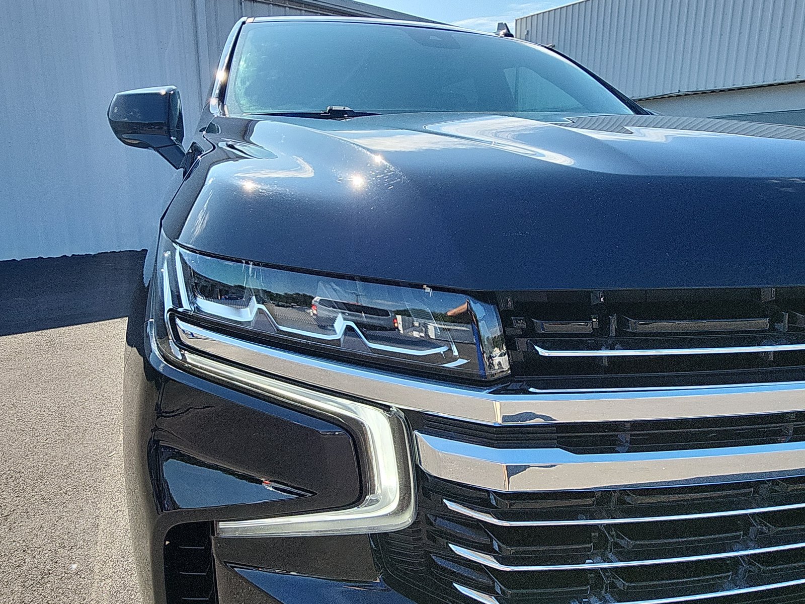 Used 2024 Chevrolet Suburban LT AWD/4WD image 12
