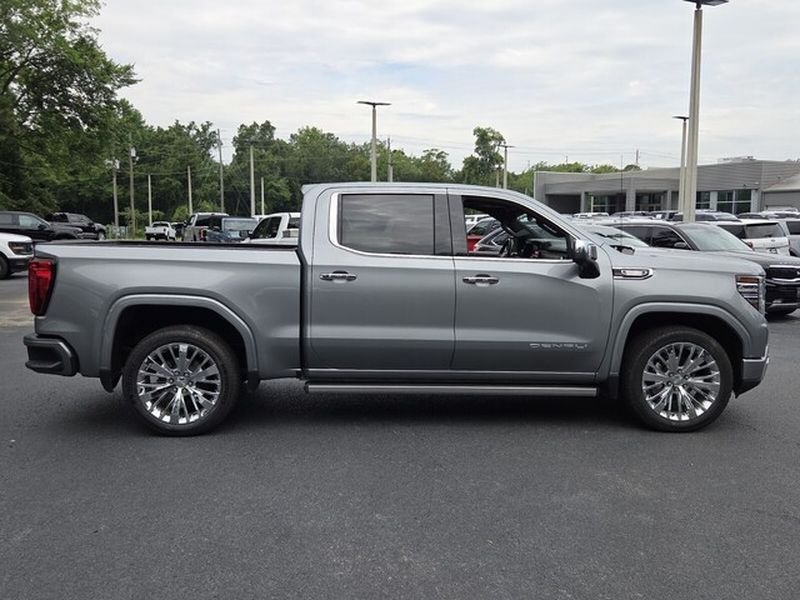 Used 2023 GMC Sierra 1500 Denali AWD/4WD image 15