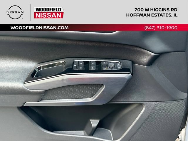 Certified 2023 Nissan Pathfinder SL AWD/4WD image 17