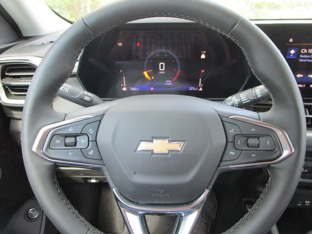New 2026 Chevrolet TrailBlazer LT w/ Convenience Package FWD image 28