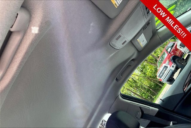 Used 2016 Buick Regal FWD image 17