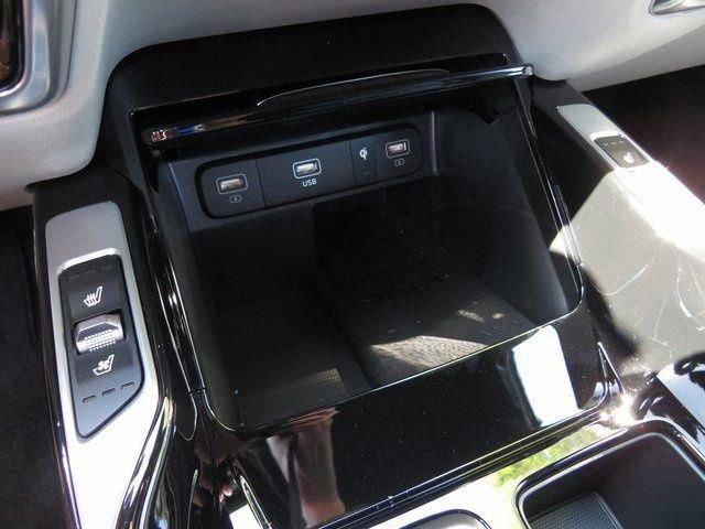 Certified 2023 Kia Sorento SX Prestige image 36