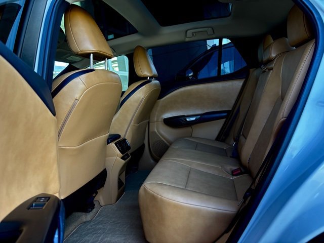Used 2024 Lexus RZ 300e Premium image 23