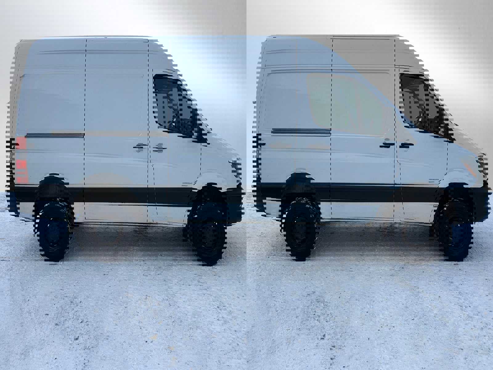 Used 2016 Freightliner Sprinter 2500 image 2