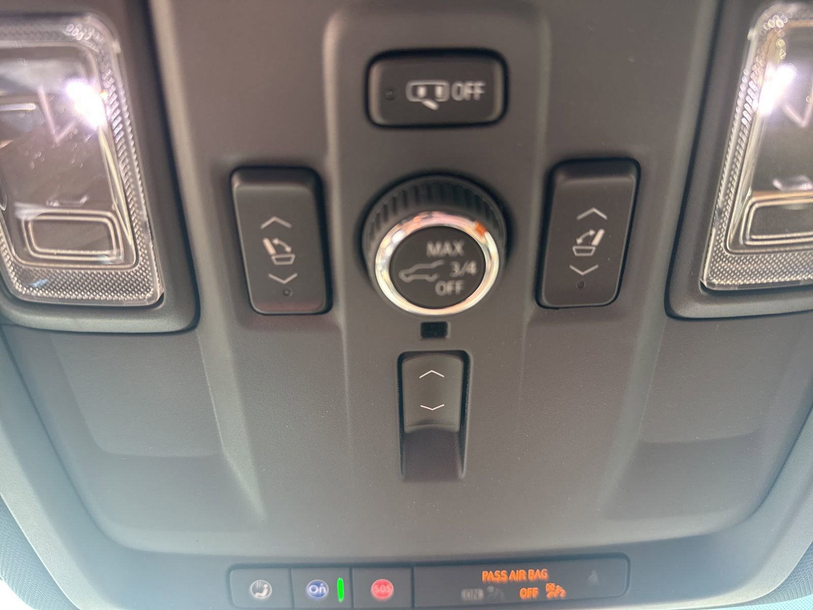 New 2025 Chevrolet Suburban High Country image 37