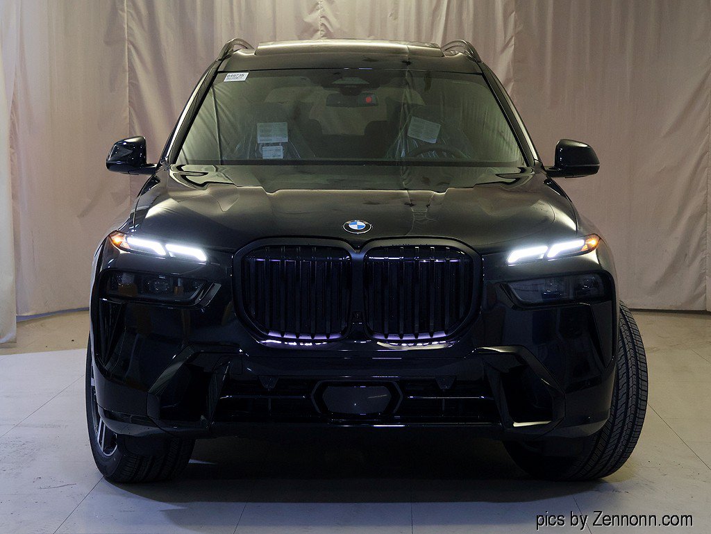 Used 2027 BMW X7 xDrive40i w/ M Sport Package AWD/4WD image 5