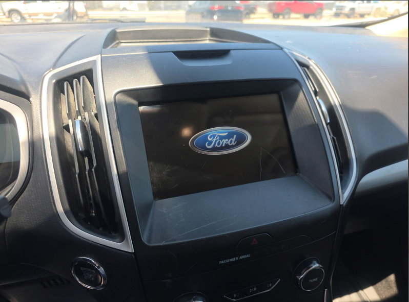 Used 2020 Ford Edge SEL w/ Convenience Package FWD image 5