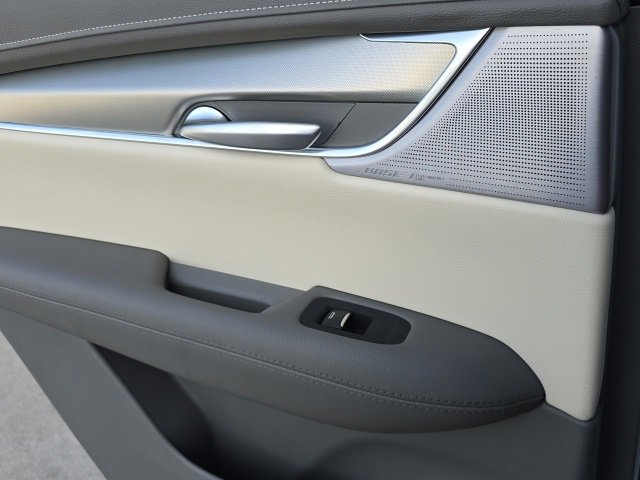 New 2025 Cadillac XT5 Premium Luxury w/ Technology Package image 19