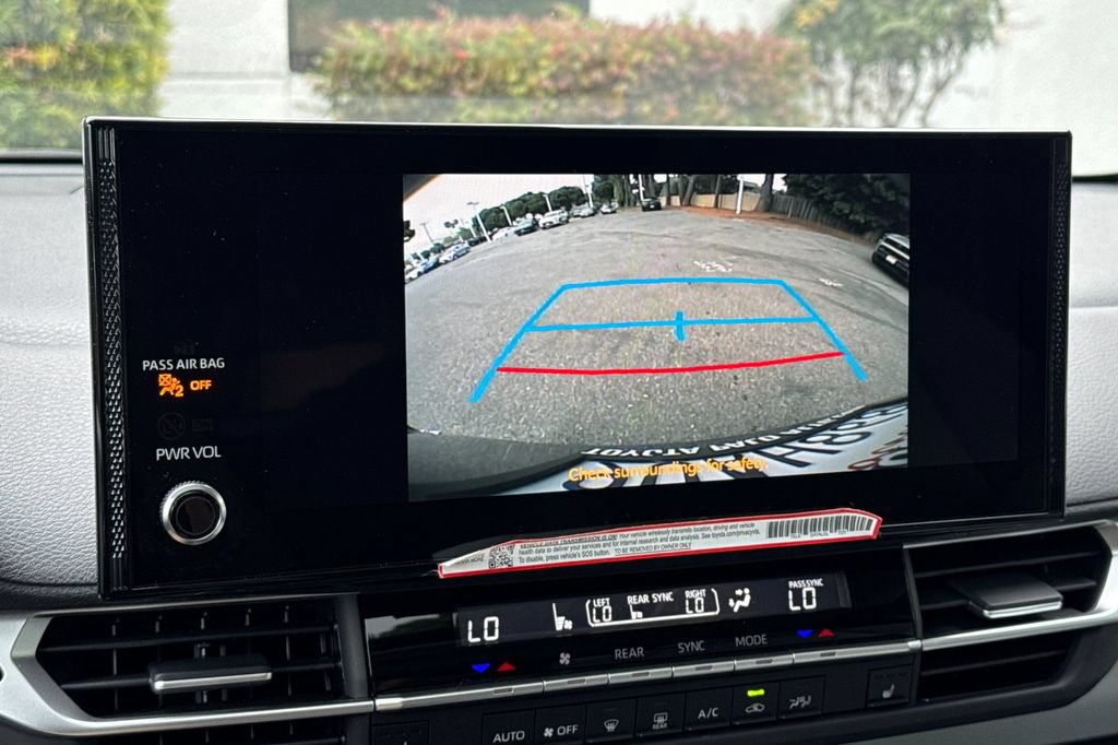 Certified 2025 Toyota Sienna XLE w/ XLE Plus Package AWD/4WD image 19