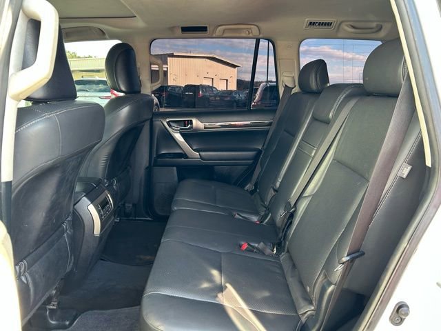 Used 2016 Lexus GX 460 w/ Comfort Package image 13