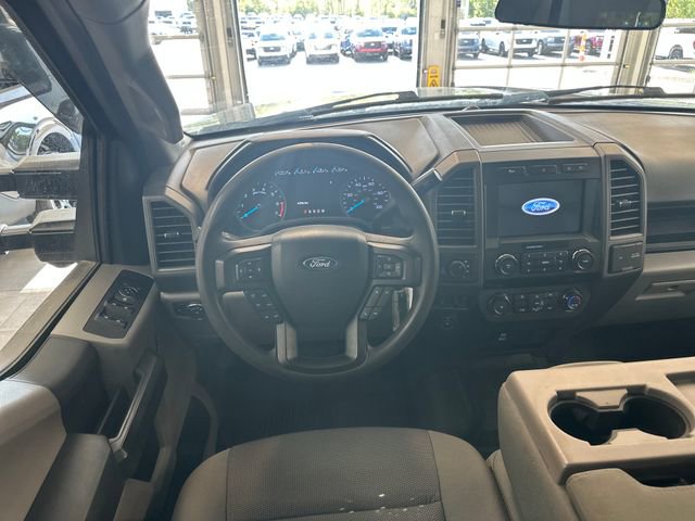 Used 2022 Ford F250 XL w/ STX Appearance Package AWD/4WD image 2