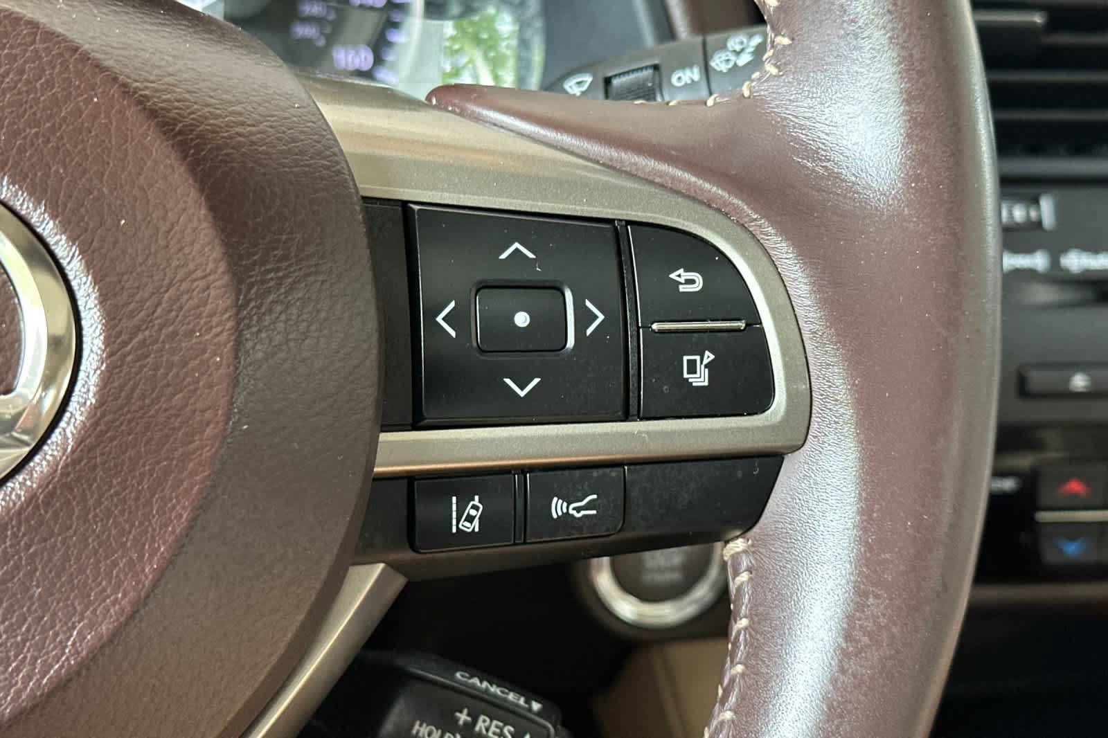 Used 2017 Lexus RX 350 FWD w/ Premium Package image 28