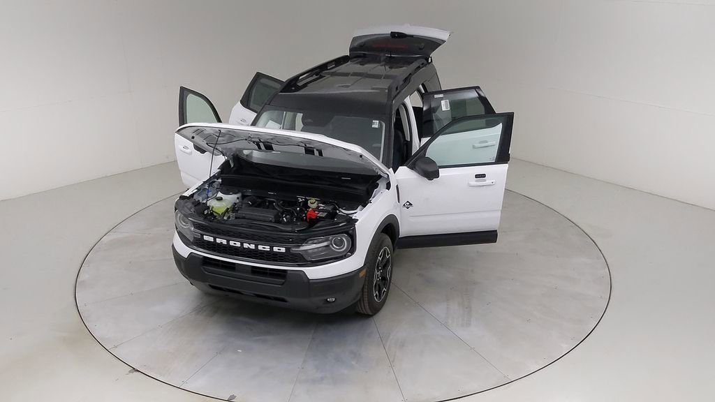 New 2025 Ford Bronco Sport Outer Banks w/ Outer Banks Tech Package+ image 44