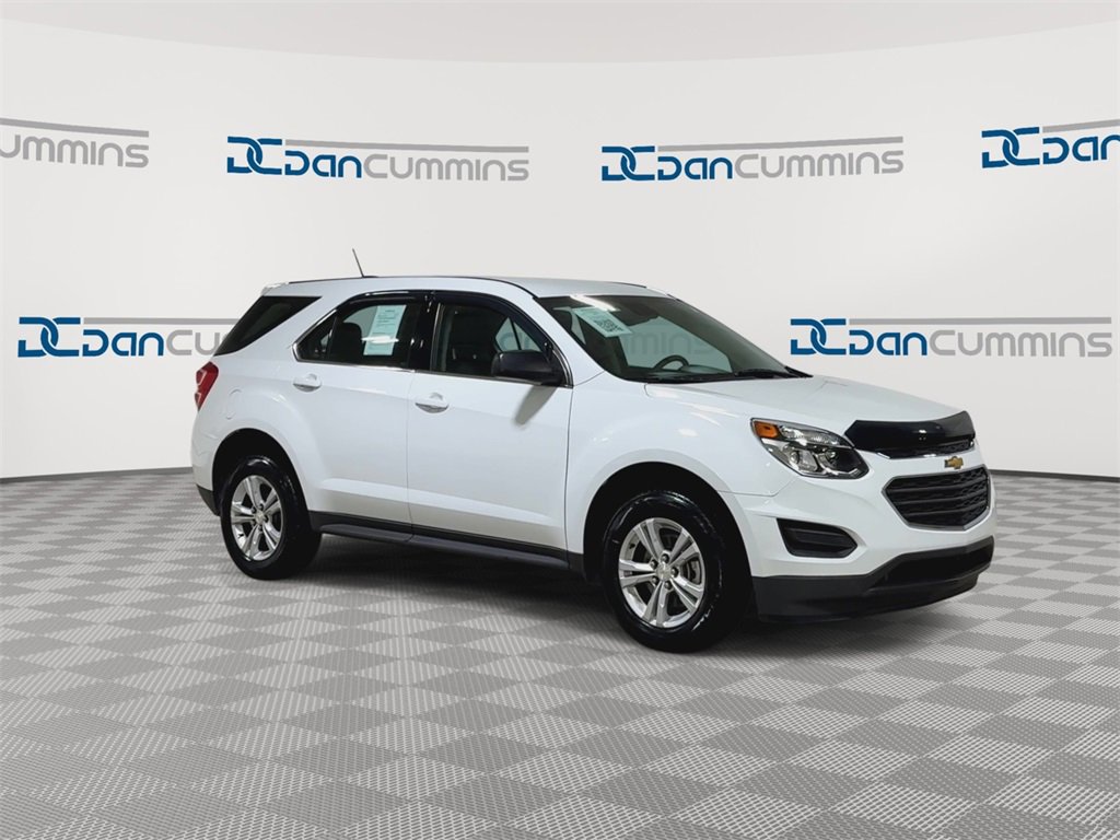 Used 2016 Chevrolet Equinox LS image 2