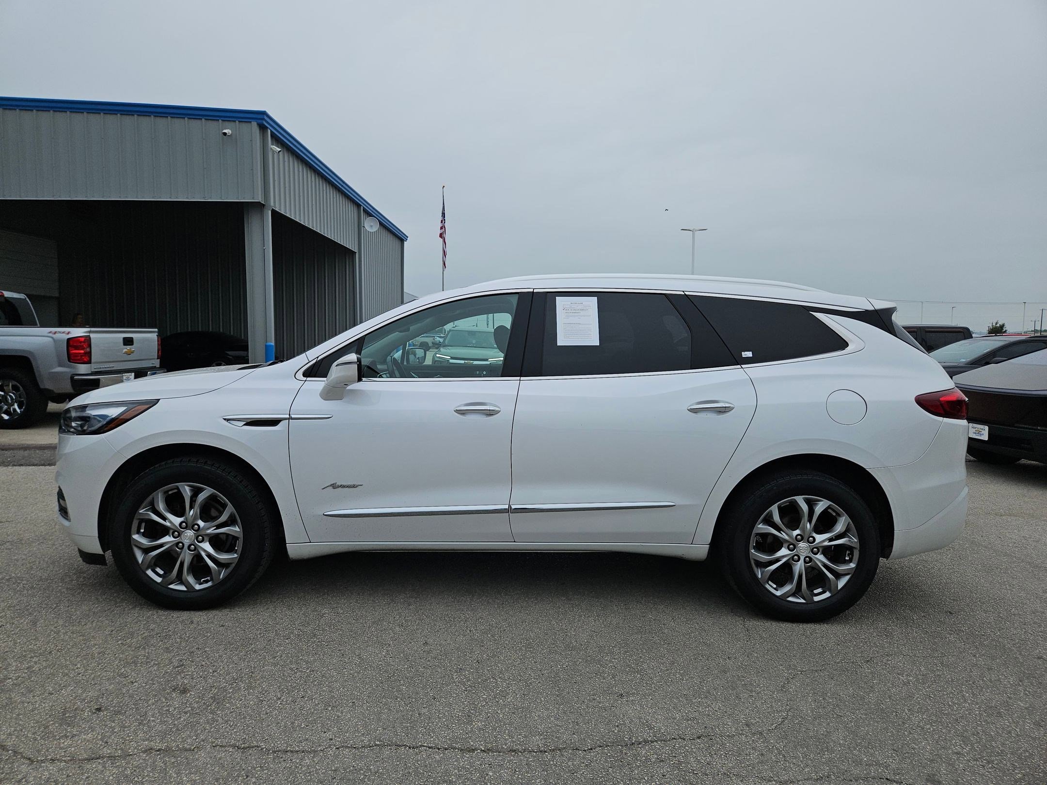 Certified 2021 Buick Enclave Avenir w/ Avenir Technology Package FWD image 6