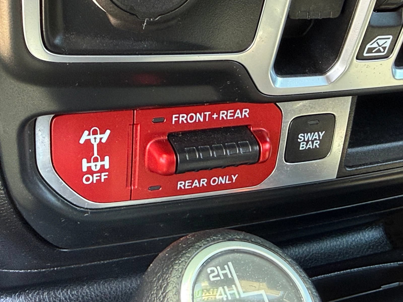 Used 2018 Jeep Wrangler Unlimited Rubicon AWD/4WD image 36