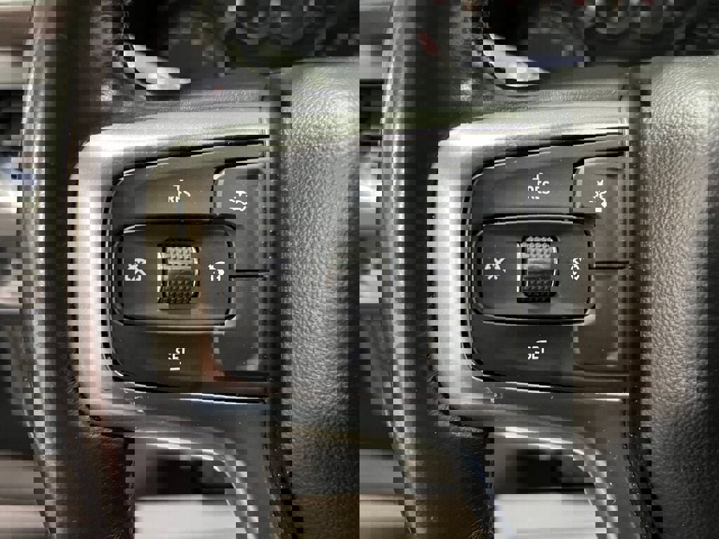 Used 2022 Chevrolet Tahoe LS image 13