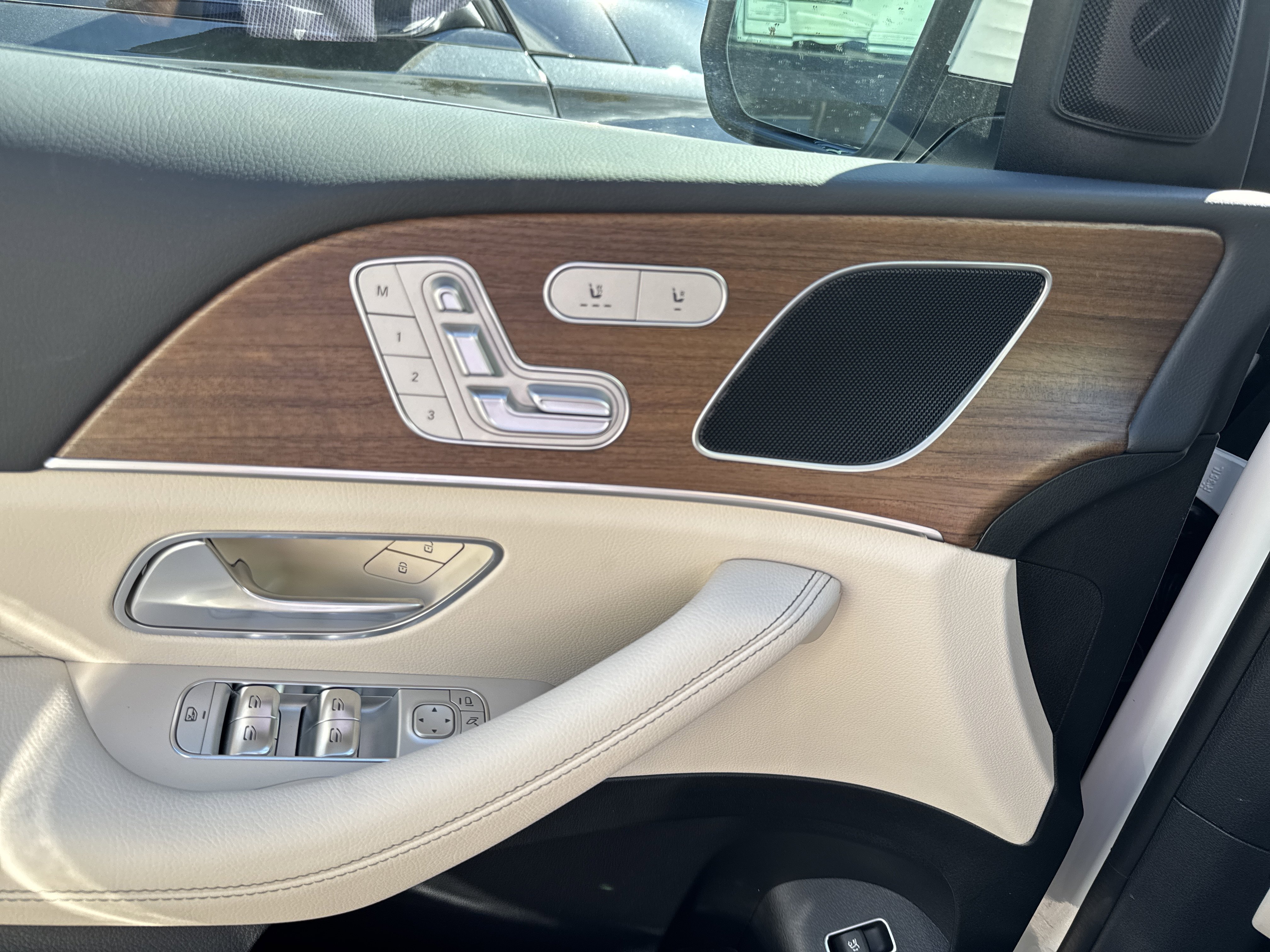 New 2026 Mercedes-Benz GLE 350 4MATIC image 13