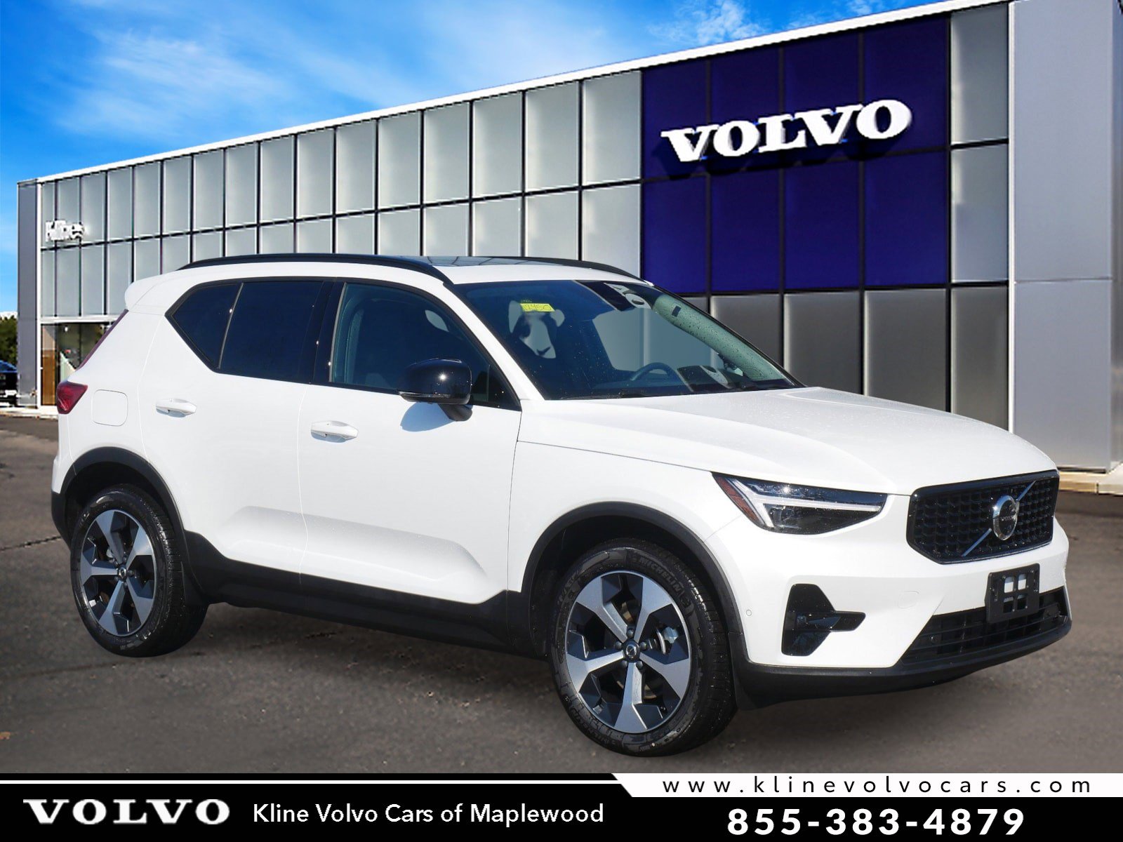 New 2026 Volvo XC40 B5 Plus w/ Climate Package AWD/4WD image 1