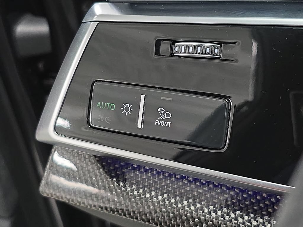Used 2024 Audi SQ7 Prestige w/ Prestige Package AWD/4WD image 21