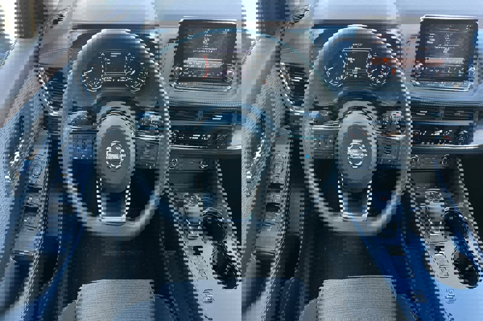 Certified 2023 Nissan Rogue SV image 14