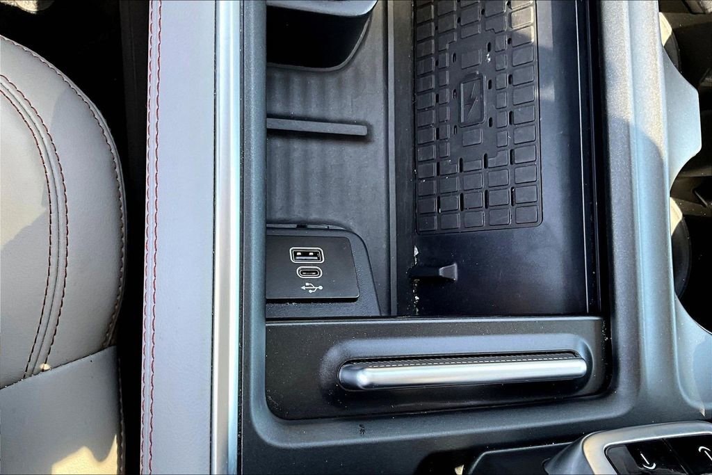 Used 2025 Ford Expedition Max Active AWD/4WD image 18