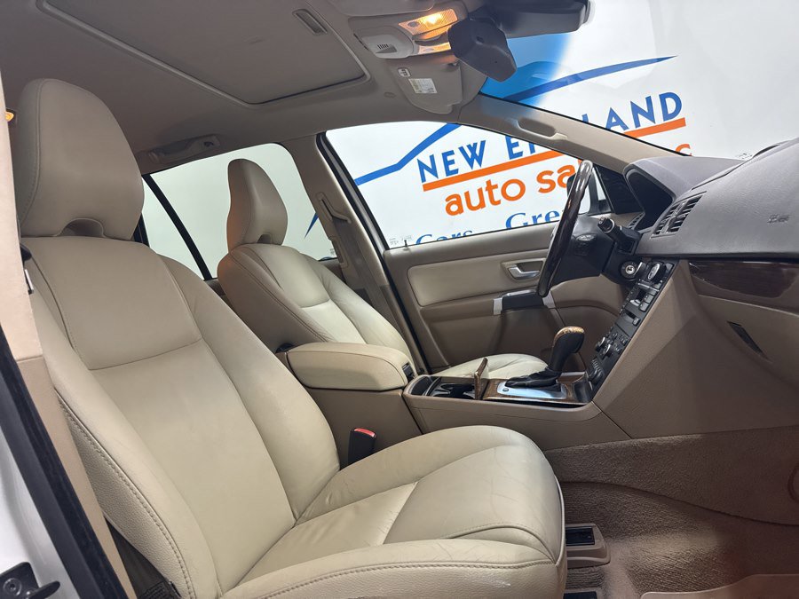 Used 2012 Volvo XC90 3.2 image 19