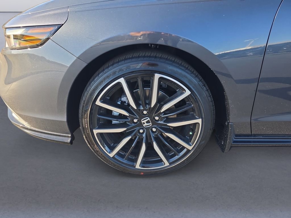 New 2026 Honda Accord Touring image 9