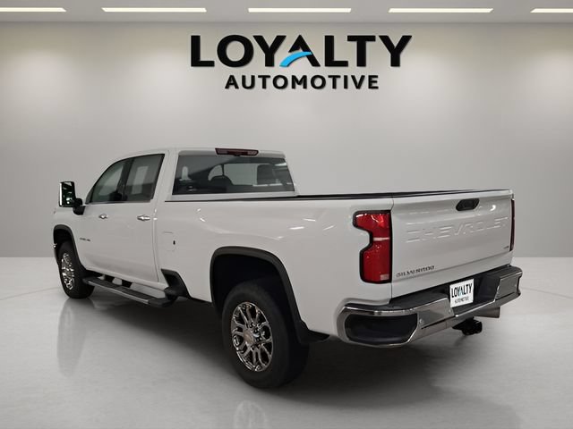 Used 2026 Chevrolet Silverado 3500 LTZ w/ LTZ Premium Package AWD/4WD image 2