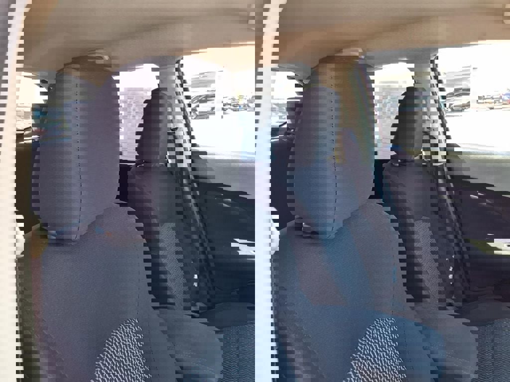 Used 2016 Nissan Juke S image 20