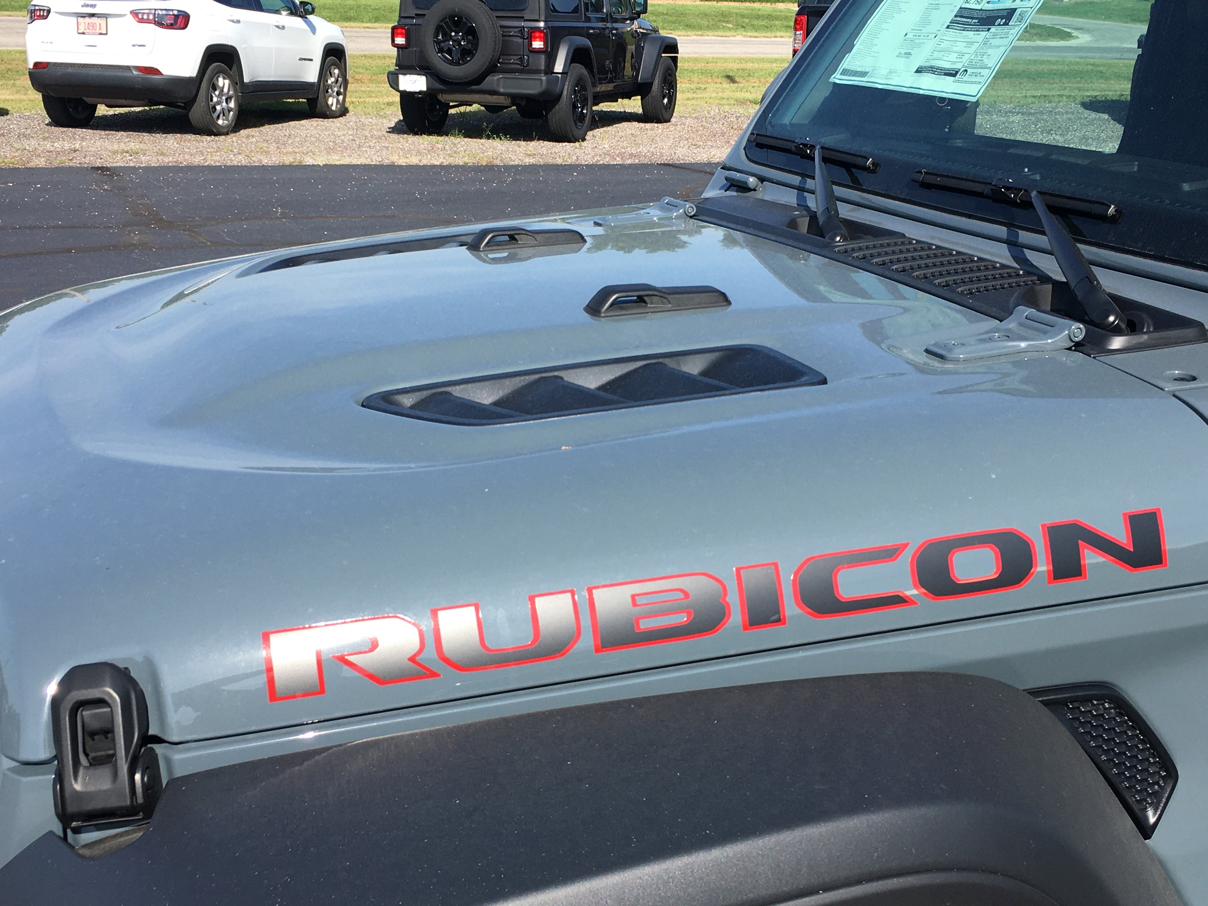 New 2025 Jeep Gladiator Rubicon w/ Convenience Group image 9