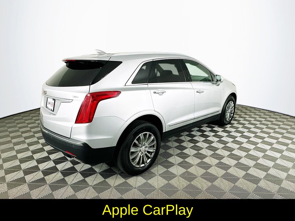 Used 2017 Cadillac XT5 Luxury FWD image 10