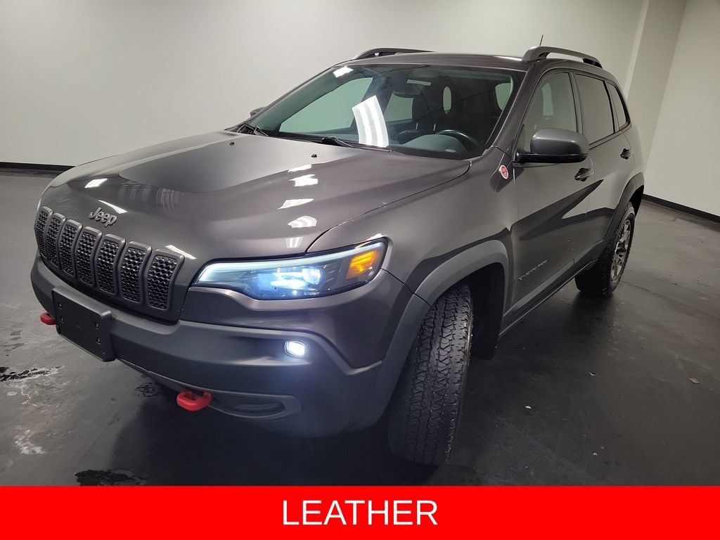 Used 2019 Jeep Cherokee Trailhawk w/ Cold Weather Group AWD/4WD image 5