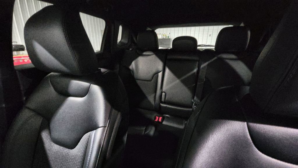 New 2026 Jeep Compass Latitude AWD/4WD image 25