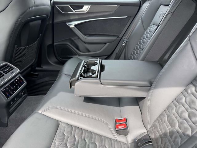 Used 2024 Audi RS 7 Performance image 12