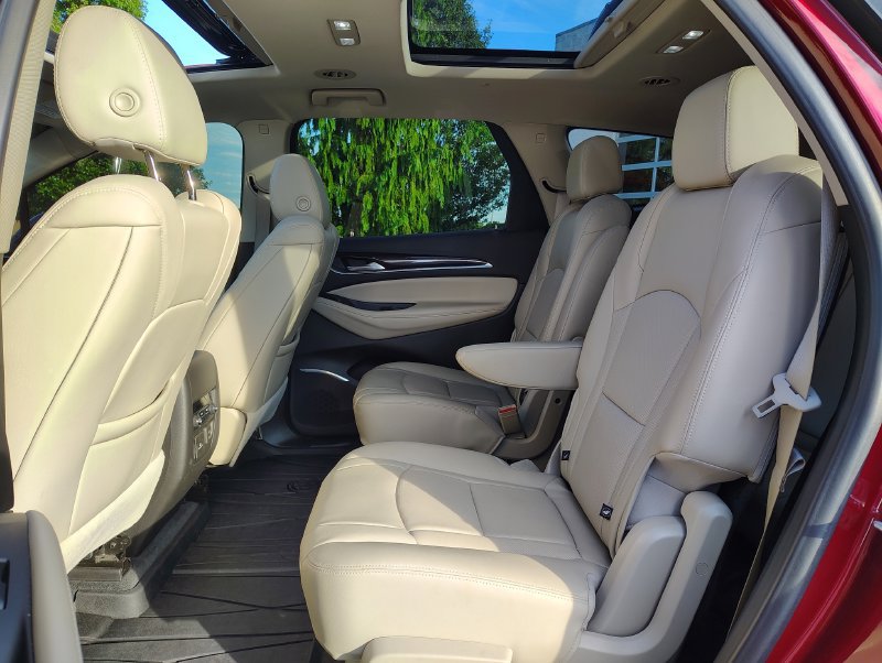 Used 2021 Buick Enclave Essence w/ Sound and Sites Package FWD image 19