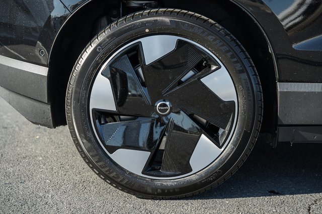 New 2026 Volvo EX30 Ultra image 17