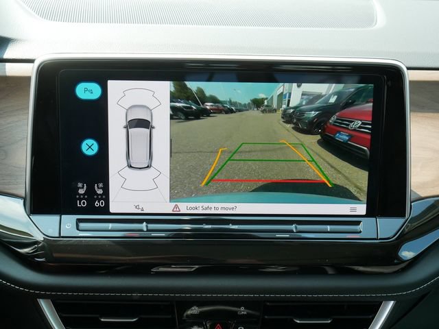Certified 2026 Volkswagen Atlas SE w/ Panoramic Sunroof Package AWD/4WD image 32