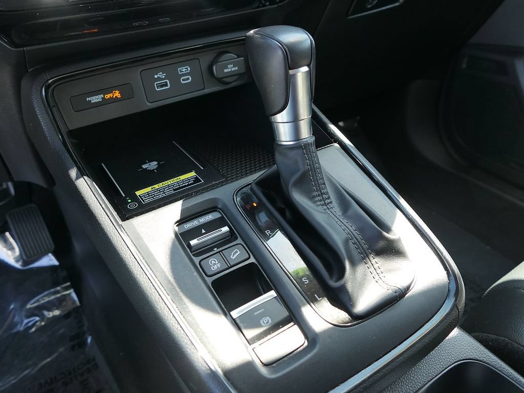 Used 2025 Honda CR-V EX-L image 24