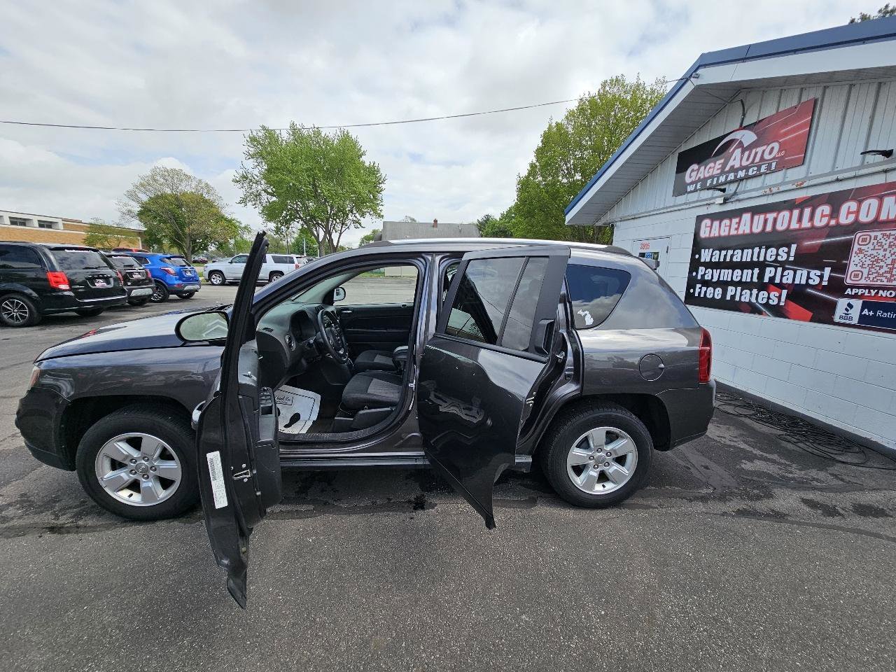 Used 2014 Jeep Compass Sport w/ Power Value Group FWD image 23