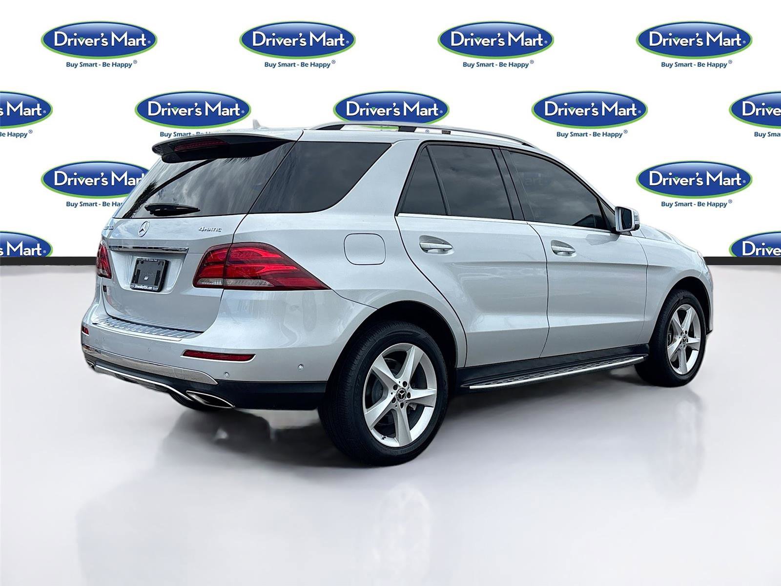 Used 2019 Mercedes-Benz GLE 400 4MATIC w/ Premium 1 Package image 7