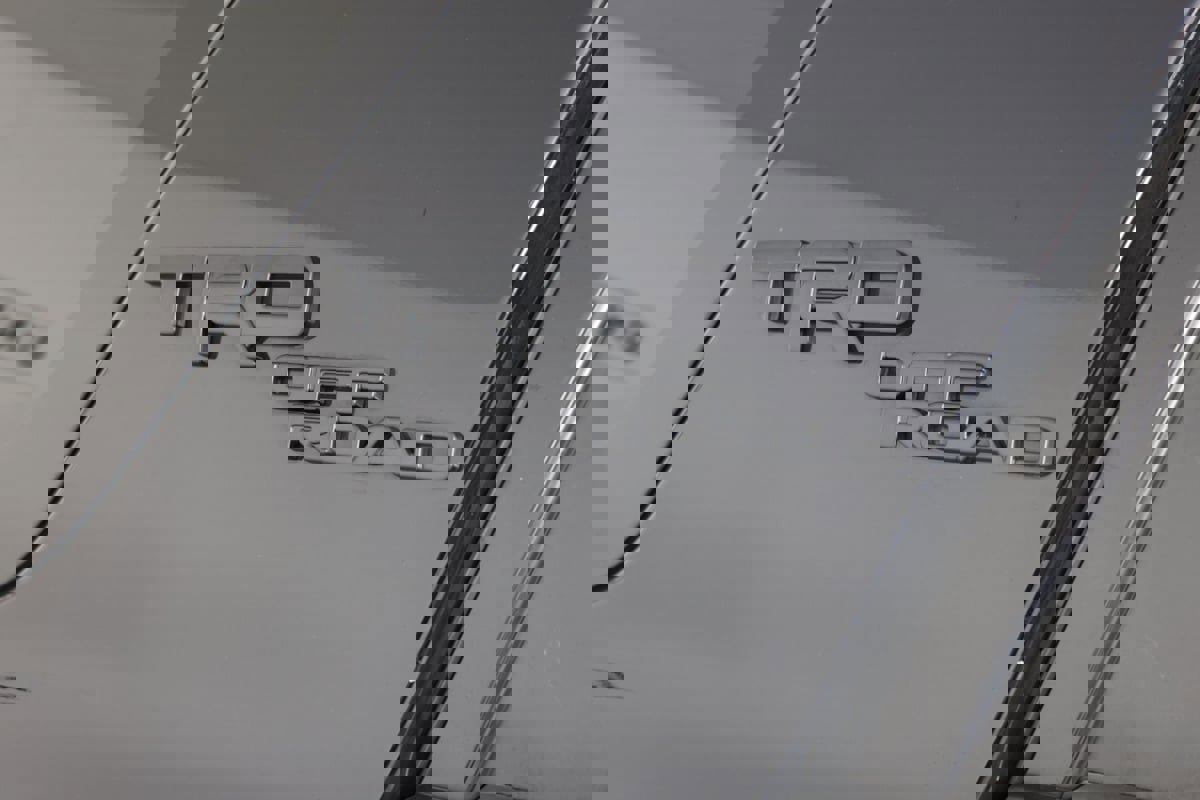 Used 2023 Toyota 4Runner TRD Off-Road Premium w/ Moonroof Package AWD/4WD image 16