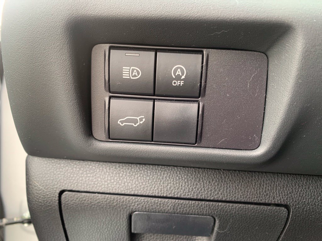 Used 2023 Toyota Highlander LE FWD image 42
