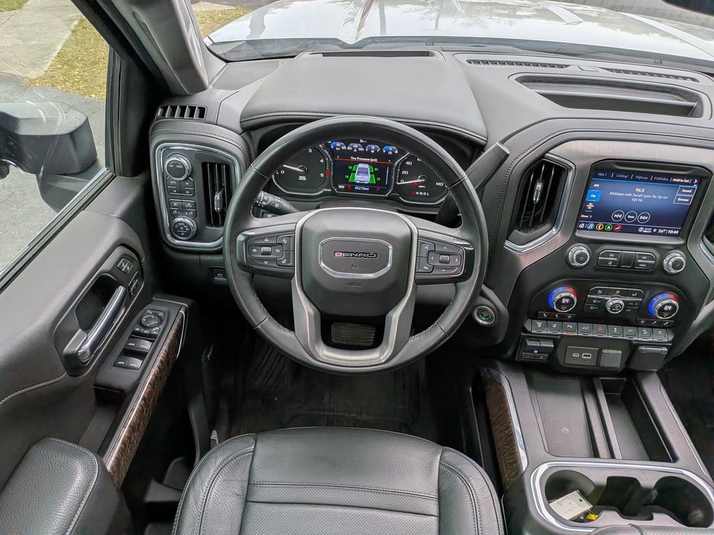 Used 2023 GMC Sierra 3500 Denali w/ Denali Ultimate Package image 15