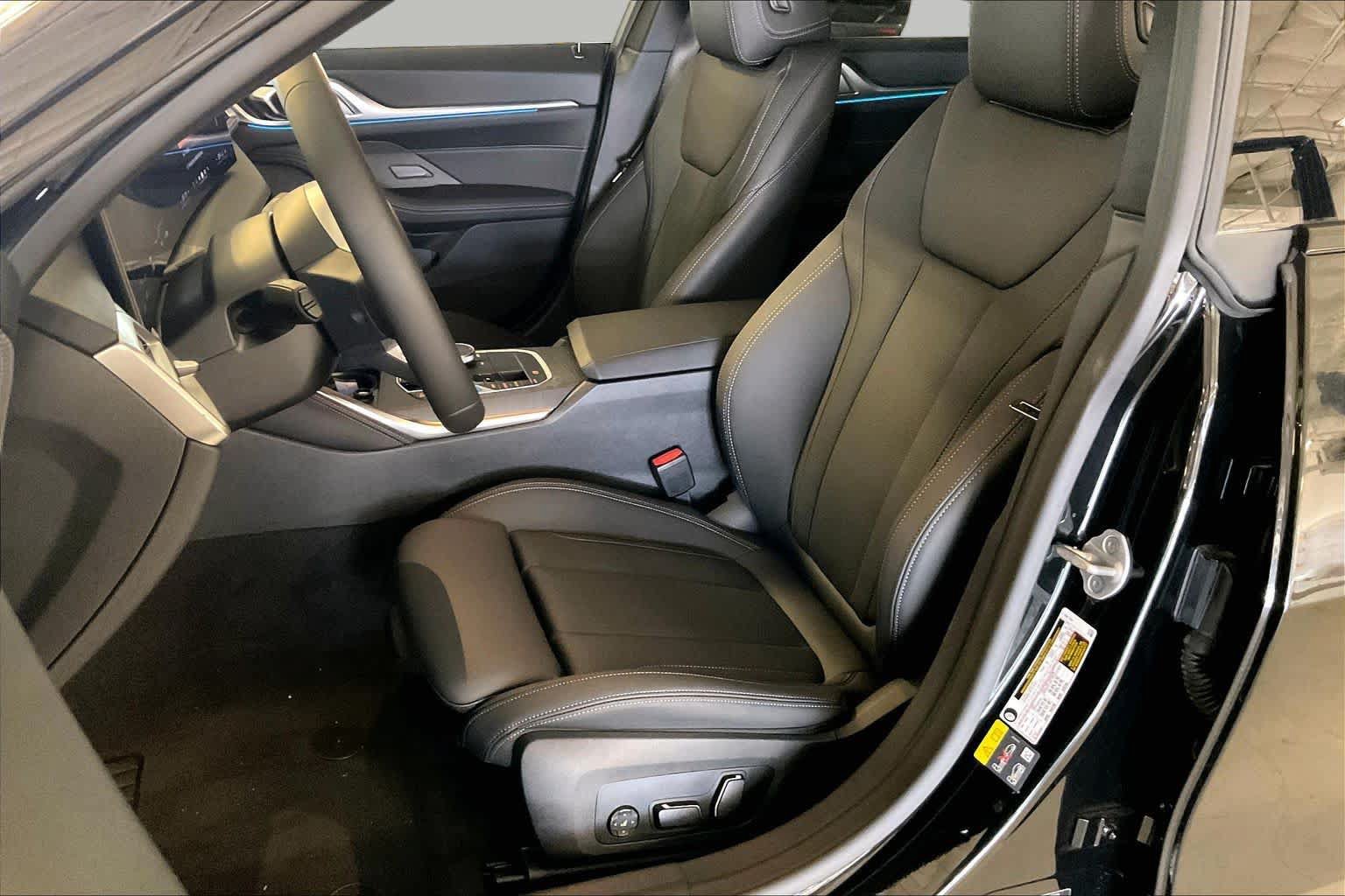 New 2026 BMW i4 xDrive40i w/ M Sport Package AWD/4WD image 9