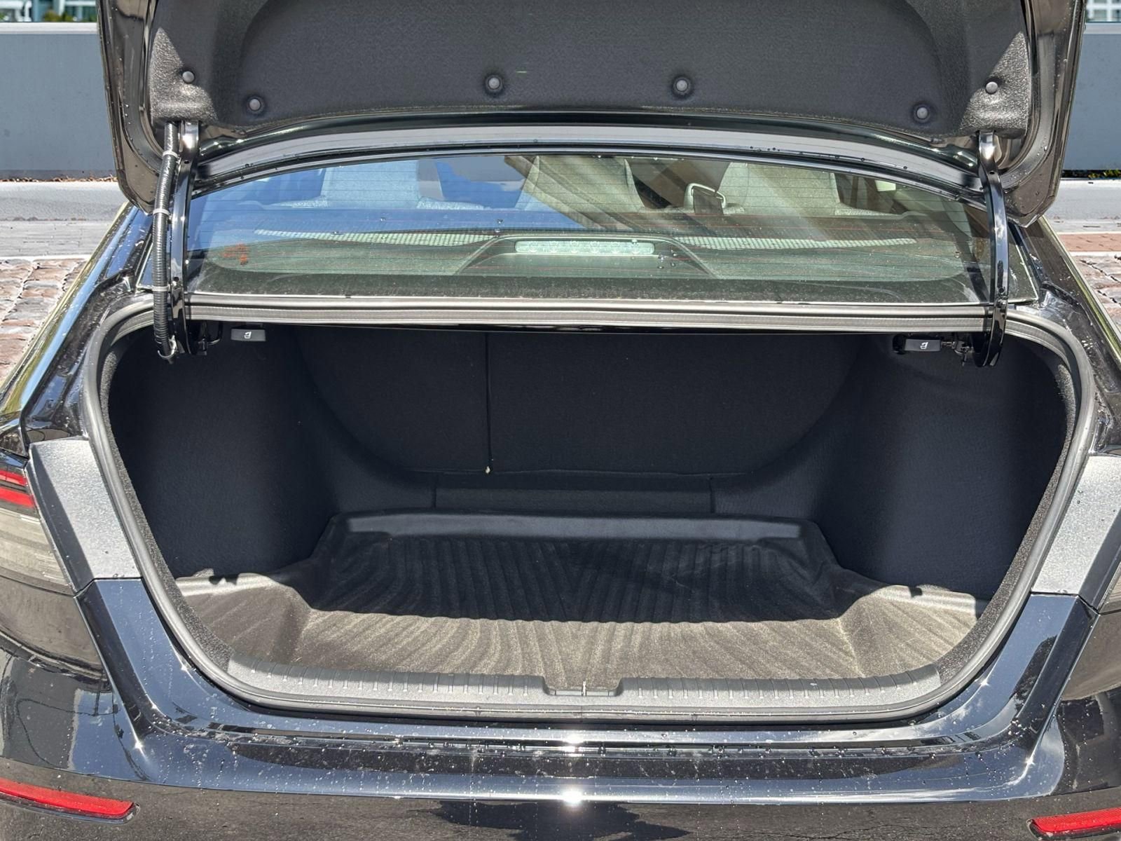 New 2026 Honda Accord SE image 9